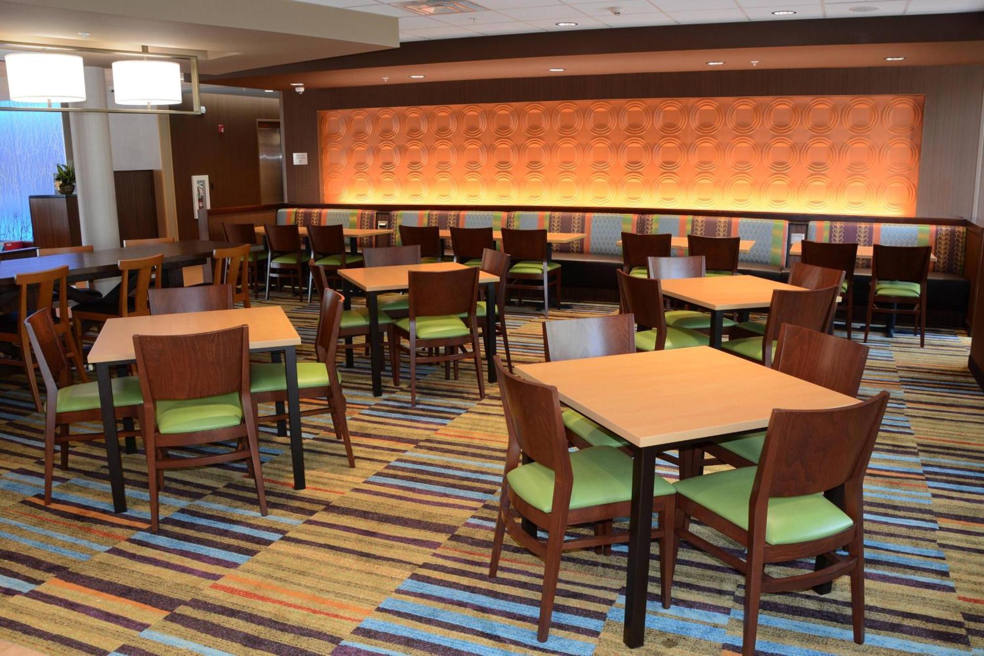 Fairfield Inn & Suites By Marriott Сомерсет Экстерьер фото