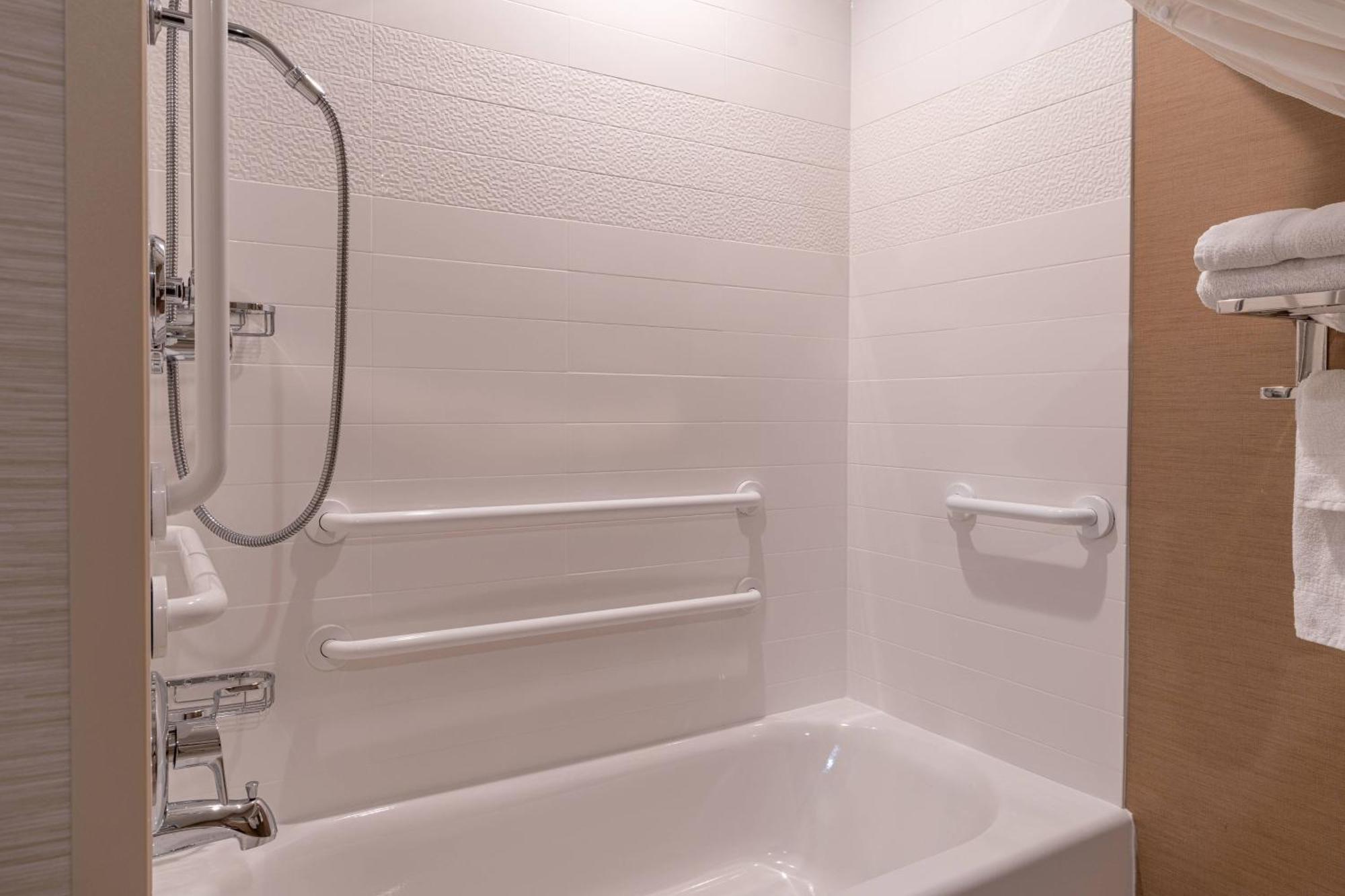 Fairfield Inn & Suites By Marriott Сомерсет Экстерьер фото