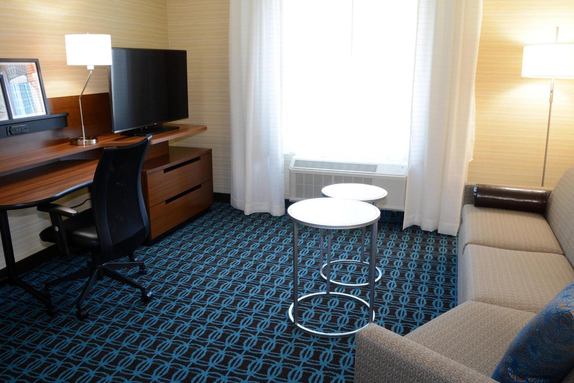 Fairfield Inn & Suites By Marriott Сомерсет Экстерьер фото